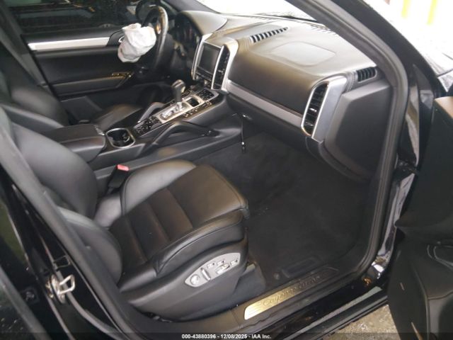 2011 PORSCHE CAYENNE WP1AC2A24BLA81219 Photo 4