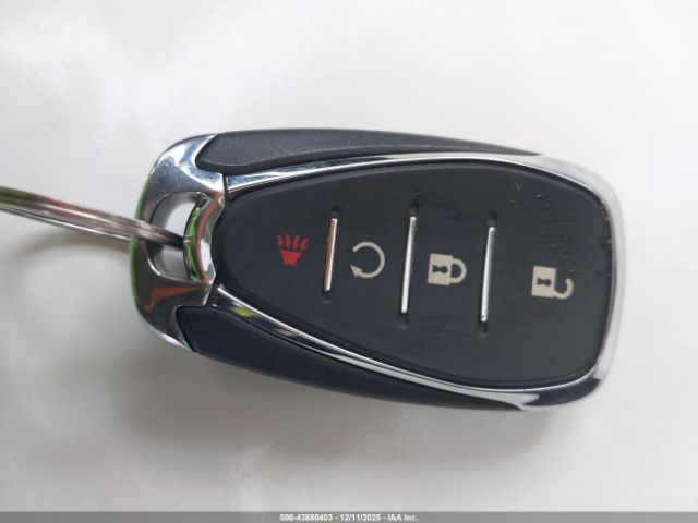 2025 CHEVROLET TRAX KL77LKEP7SC040856 Photo 10