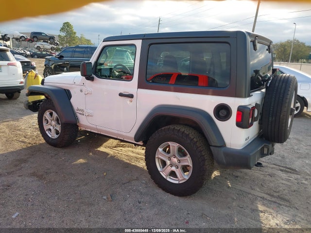 2021 JEEP WRANGLER 1C4GJXAN3MW626899 Photo 2