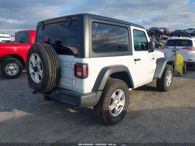2021 JEEP WRANGLER 1C4GJXAN3MW626899 Photo 3