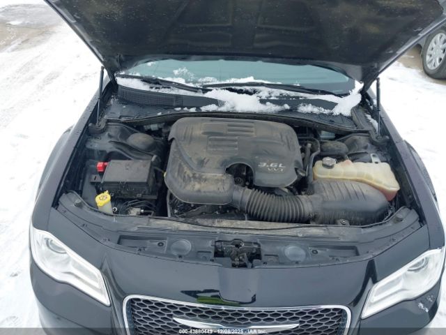 2017 CHRYSLER 300C 2C3CCAKG2HH580268 Photo 9