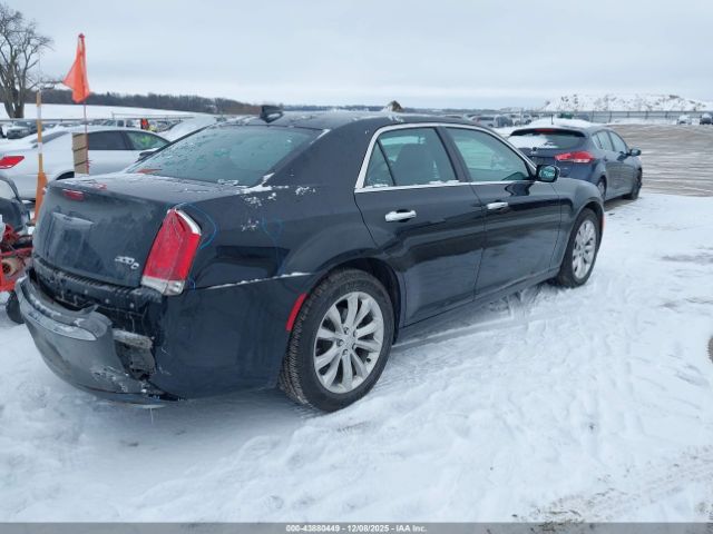 2017 CHRYSLER 300C 2C3CCAKG2HH580268 Photo 3