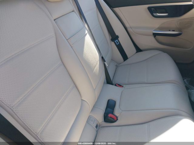 2022 MERCEDES-BENZ C 300 W1KAF4HB2NR034336 Photo 7
