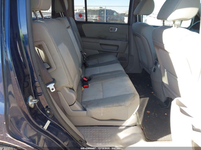 Honda PILOT LX 2015 5FNYF3H2XFB001126 Image 8