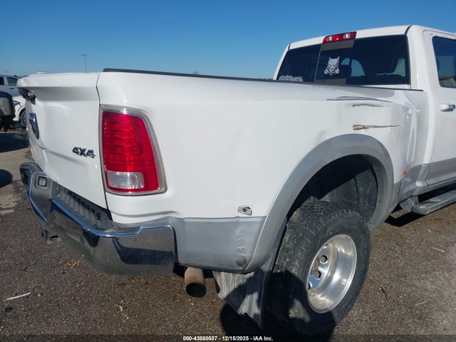 43880507 :رقم المزاد ، 3C63RRJL5FG542271 vin ، 2015 Ram 3500 Laramie مزاد بيع
