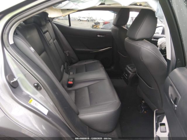 2016 LEXUS IS 200T JTHBA1D27G5016988 Photo 7