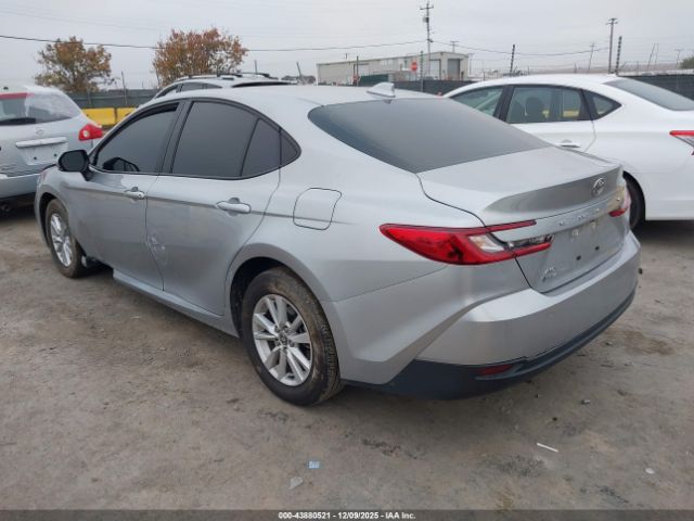 2025 TOYOTA CAMRY 4T1DBADK9SU003886 Photo 2
