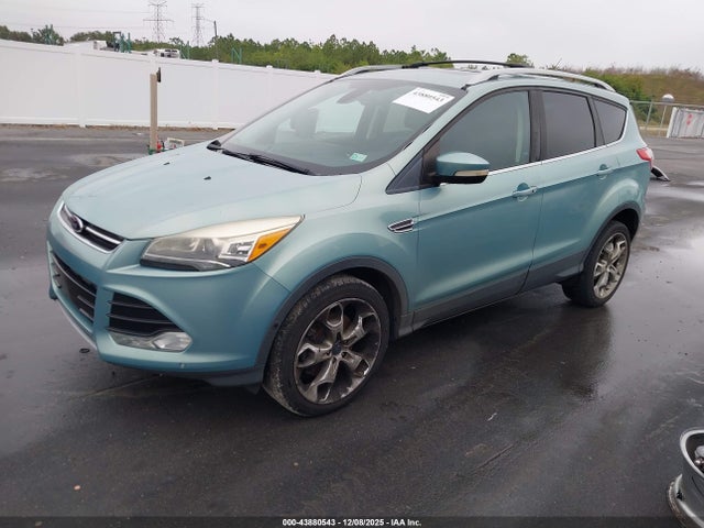 43880543 :رقم المزاد ، 1FMCU0J96DUD33117 vin ، 2013 Ford Escape Titanium مزاد بيع