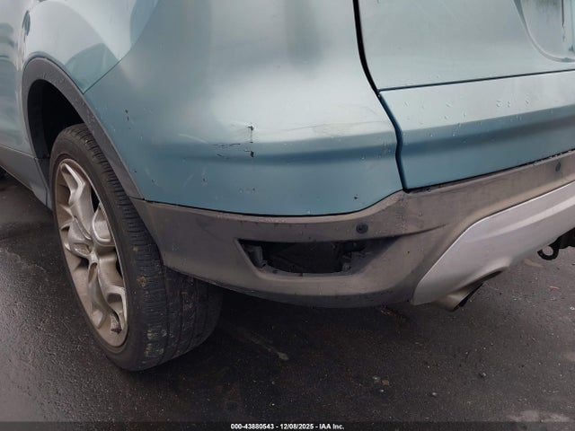 43880543 :رقم المزاد ، 1FMCU0J96DUD33117 vin ، 2013 Ford Escape Titanium مزاد بيع