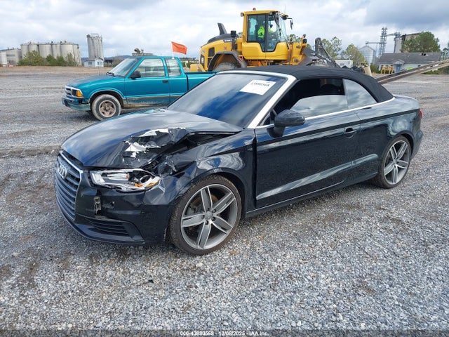 2015 AUDI A3 WAU5CLFF7F1033460 Photo 1