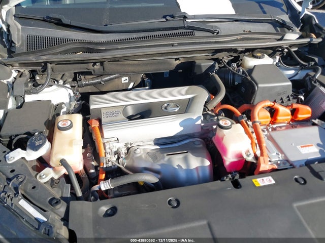 JTJBJRBZ8K2110093 Lexus NX 300H