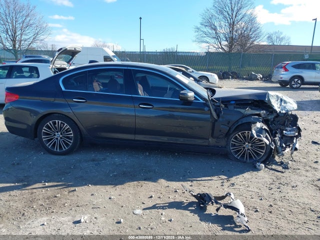 WBAJA7C36HG904144 BMW 530i Xdrive