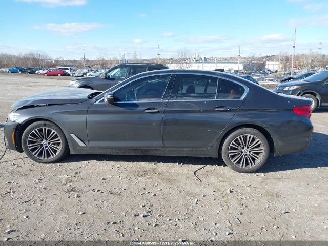 WBAJA7C36HG904144 BMW 530i Xdrive
