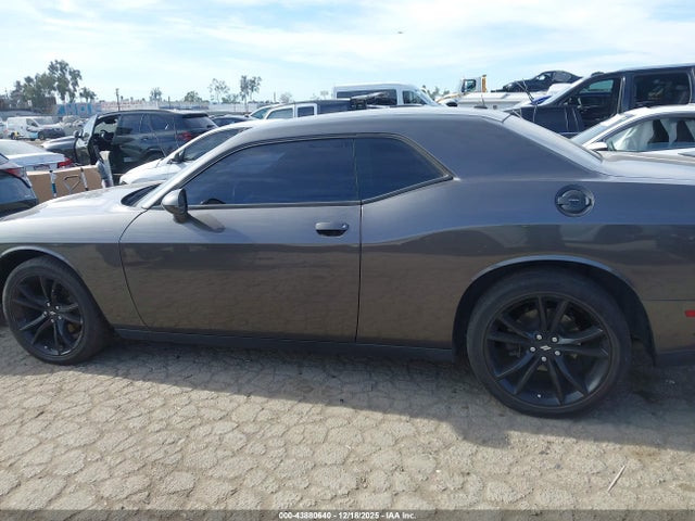 Dodge Challenger Sxt 2018 2C3CDZAG5JH262924 Image 14
