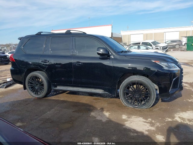 Aukcja sprzedaży 2018 Lexus Lx 570 Three-row, vin: JTJHY7AX6J4257512, numer aukcji: 43880641