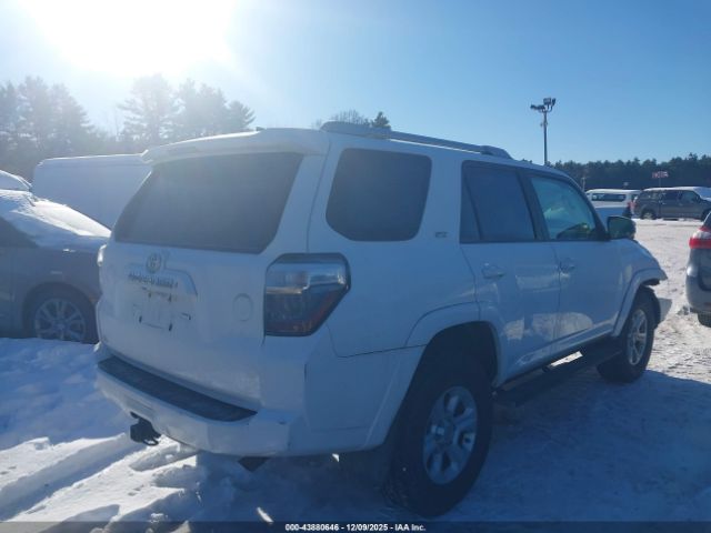 2016 TOYOTA 4RUNNER JTEBU5JR6G5288235 Photo 3