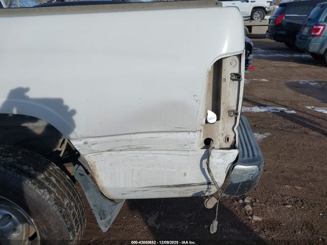 2000 DODGE RAM 1500 3B7HC13Z5YM214355 Photo 5
