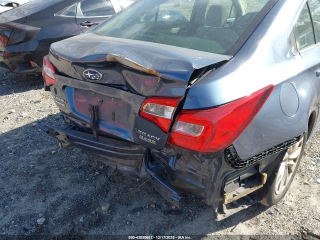 Subaru Legacy 2.5i Premium 2017 4S3BNAD61H3040175 Image 6