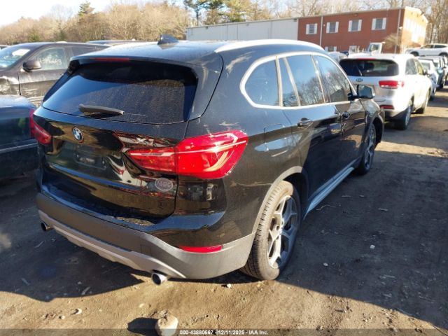 2017 BMW X1 WBXHT3Z33H4A53536 Photo 3