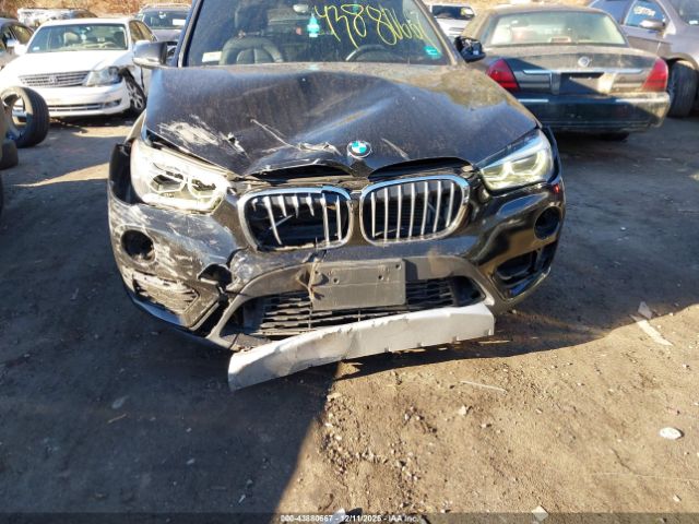 2017 BMW X1 WBXHT3Z33H4A53536 Photo 5