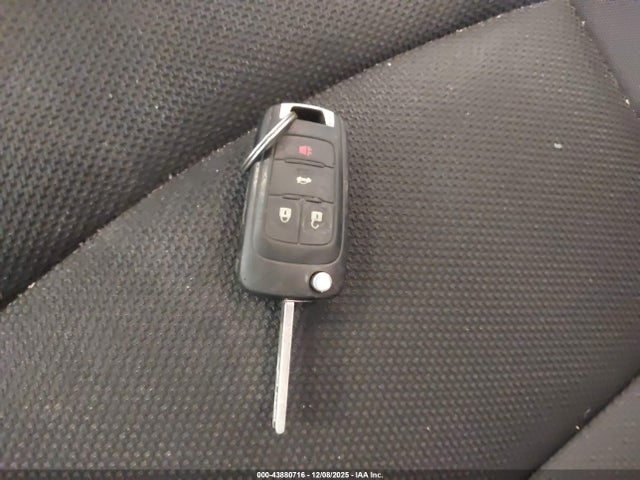 1G1PD5SBXF7222083 Chevrolet Cruze 1lt Manual