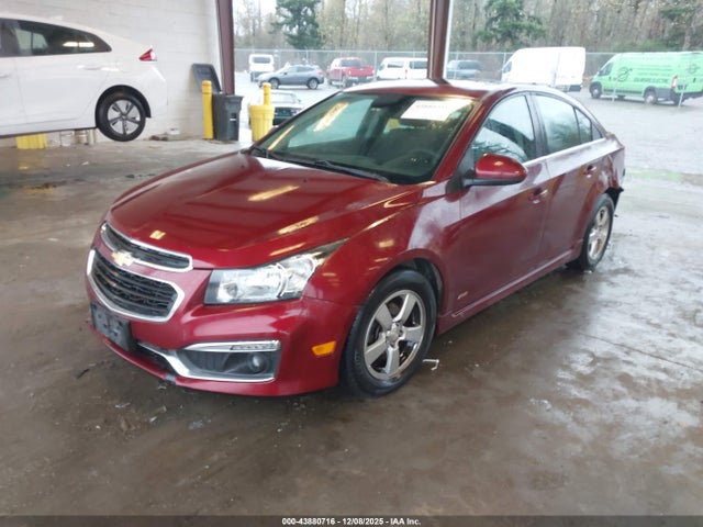 1G1PD5SBXF7222083 Chevrolet Cruze 1lt Manual