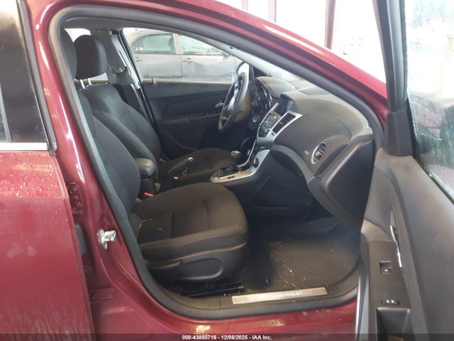 1G1PD5SBXF7222083 Chevrolet Cruze 1lt Manual