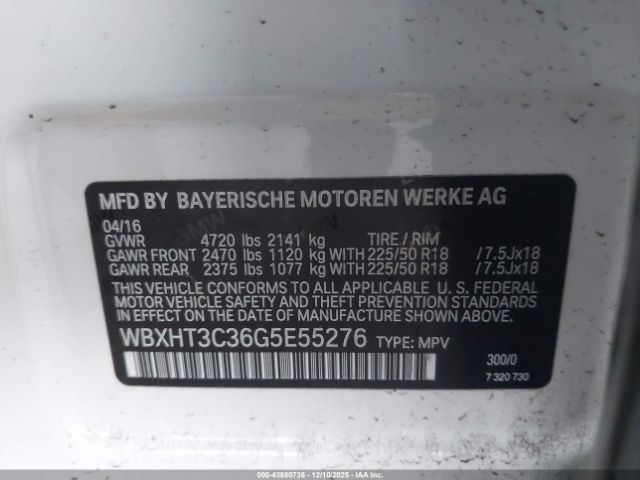 2016 BMW X1 WBXHT3C36G5E55276 Photo 8
