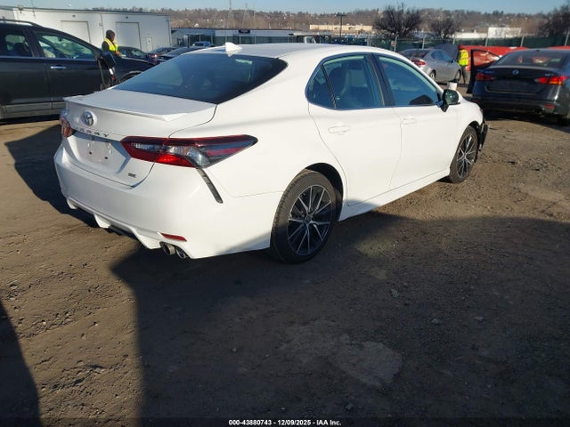 Toyota CAMRY SE 2021 4T1G11AK2MU552532 Image 4