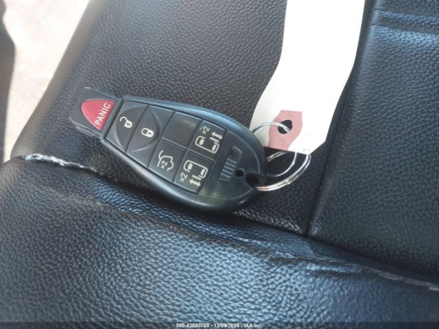 2014 CHRYSLER TOWN & COUNTRY 2C4RC1BG5ER325335 Photo 10