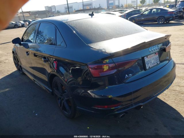 2020 AUDI A3 WAUJEGFF0LA089090 Photo 2