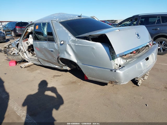 2006 CADILLAC DTS 1G6KD57Y36U225684 Photo 2