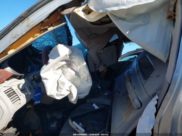 2006 CADILLAC DTS 1G6KD57Y36U225684 Photo 4