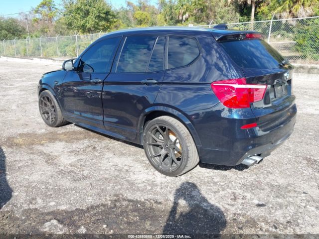 2017 BMW X3 5UXWZ7C38H0X42204 Photo 2