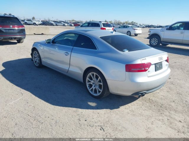 2012 AUDI A5 WAULFAFR4CA018746 Photo 2