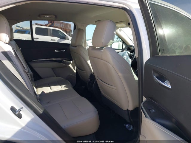 2019 CADILLAC XT4 1GYAZAR42KF106062 Photo 7