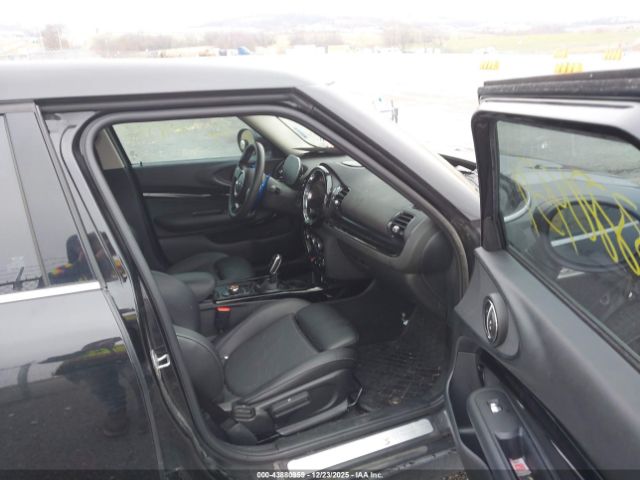 2022 MINI CLUBMAN WMWXJ1C09N2R12292 Photo 4