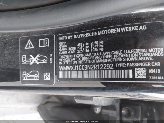 2022 MINI CLUBMAN WMWXJ1C09N2R12292 Photo 8