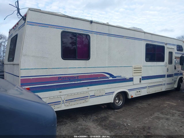 Продажа на аукционе авто 1994 Cobra Passport, vin: 1FDKE30GXPHB92446, номер лота: 43880981