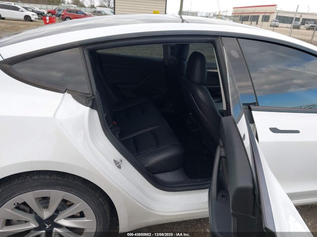 2022 TESLA MODEL 3 5YJ3E1EAXNF346622 Photo 7