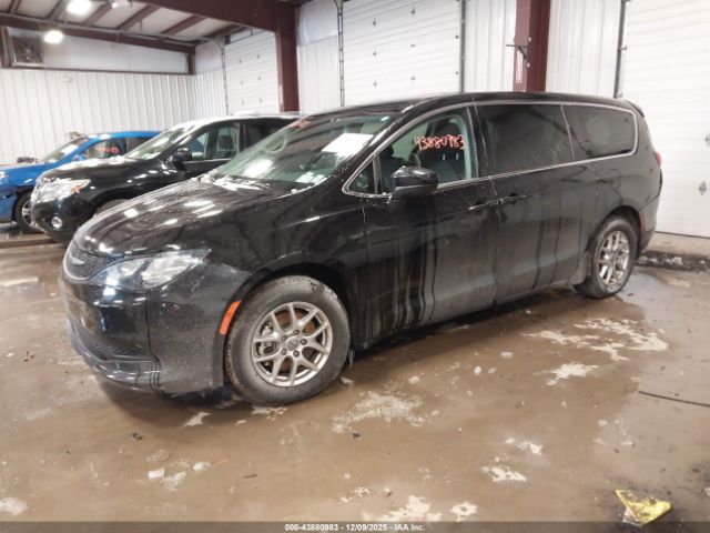 2024 CHRYSLER VOYAGER 2C4RC1CG8RR133220 Photo 1