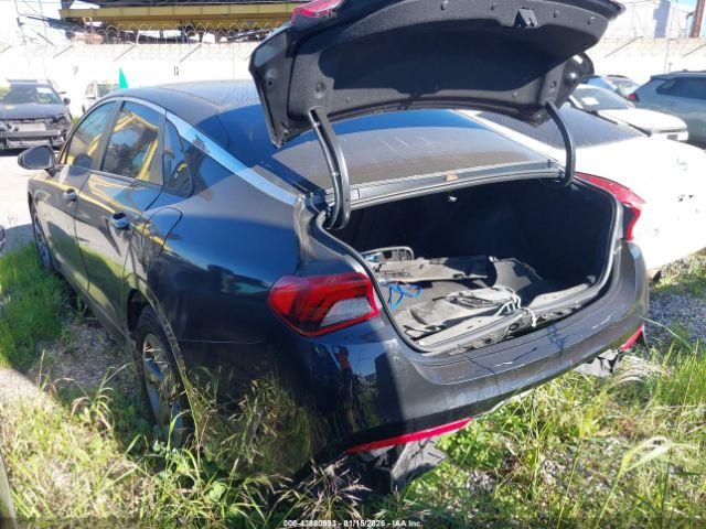 2022 KIA K5 5XXG24J2XNG102394 Photo 2