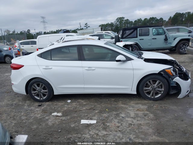 5NPD84LF9HH188307 Hyundai ELANTRA SE
