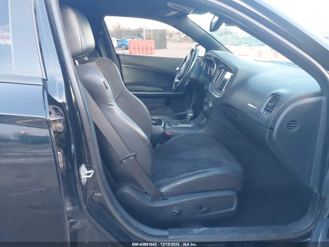 Продажа на аукционе авто 2015 Dodge Charger Road/track, vin: 2C3CDXCT6FH759454, номер лота: 43881043
