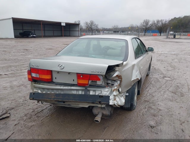 1997 Lexus Es 300 მანქანა იყიდება აუქციონზე, vin: JT8BF22G2V0011827, აუქციონის ნომერი: 43881050
