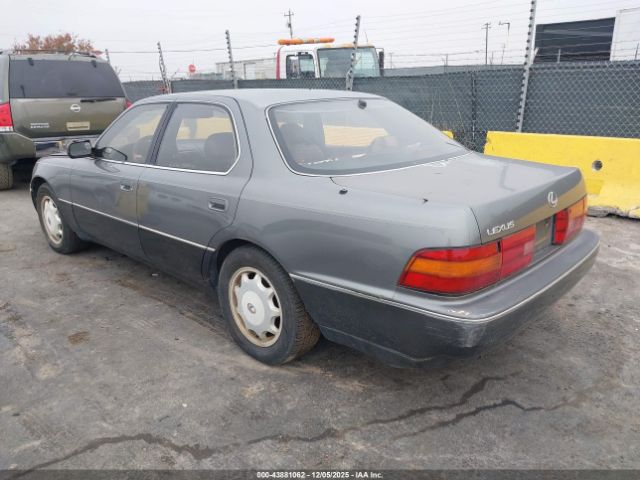 1993 LEXUS LS JT8UF11E3P0164447 Photo 2