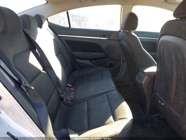 5NPD84LFXKH476490 Hyundai ELANTRA SEL