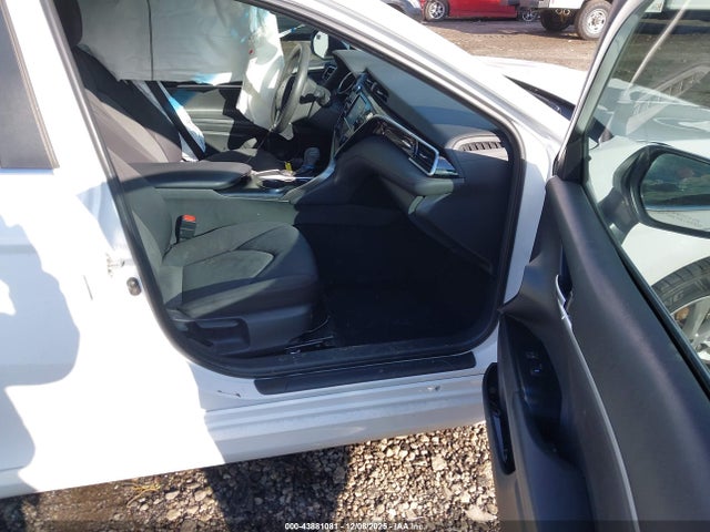 4T1B11HK5JU080886 Toyota CAMRY LE