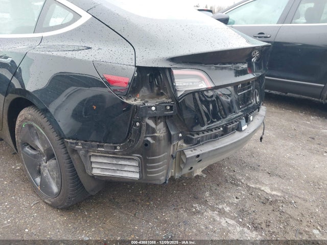 2018 TESLA MODEL 3 5YJ3E1EA2JF166402 Photo 5