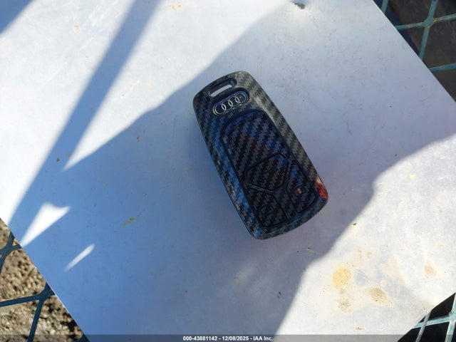 2017 AUDI A4 WAUGMAF43HA149802 Photo 10